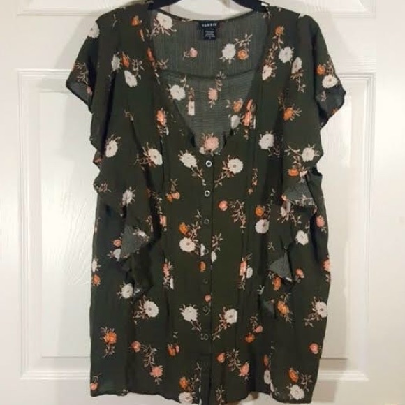 NWOT Torrid Green Floral Ruffle Button Down Top - Picture 2 of 7